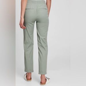 Gap Factory Easy pull on pants NWT